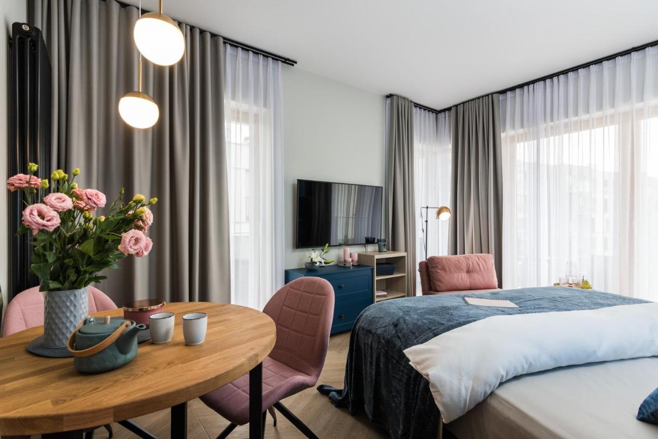 Neartopl Rakowicka Apartments Parking Krasków Εξωτερικό φωτογραφία
